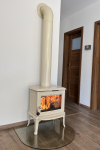 Jotul F 100 SE liatinové kachle so zabudovaným popolníkom krb-pec