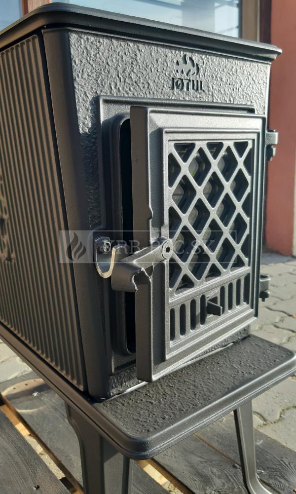 Jøtul F 602 N liatinové kachle krb-pec