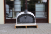 Pizza pec Brazz 100 vpredu izolovaná krb-pec