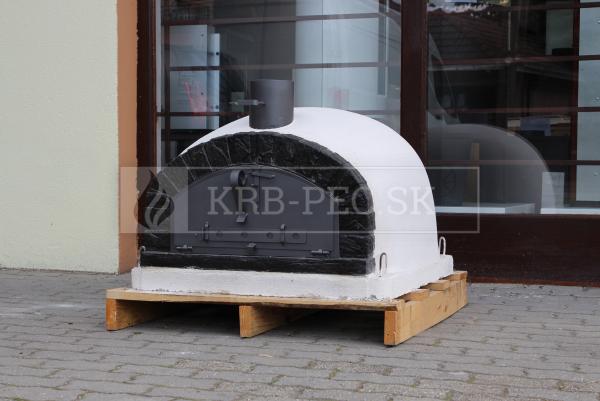 Pizza pec Brazz 100 vpredu izolovaná krb-pec