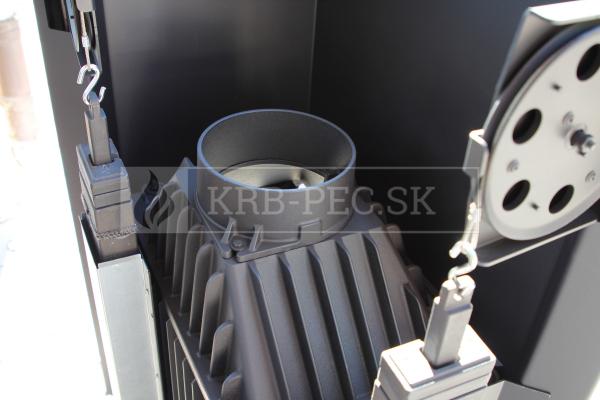 Kratki Maja R BS G rohový krb s výsuvným otváraním dvierok pravé presklenie krb-pec