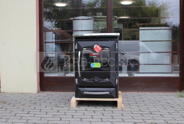 La Nordica Cucinotta liatinový sporák s varnou platňou bez rúry krb-pec