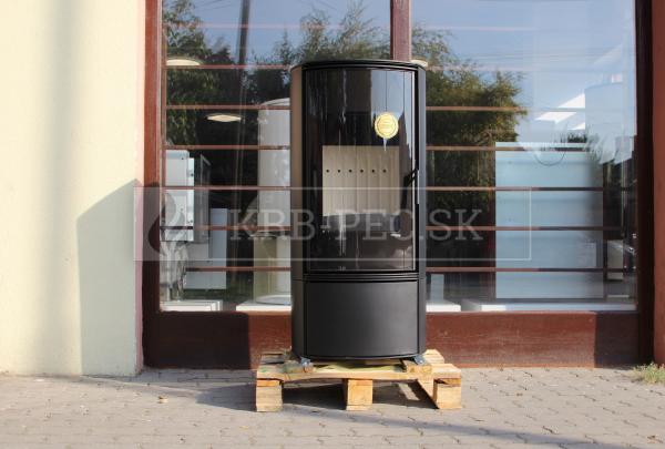 Defro Home Orbis oceľové krbové kachle s polkruhovým presklením krb-pec