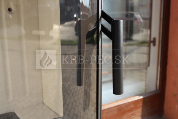 Defro Home Orbis oceľové krbové kachle s polkruhovým presklením krb-pec