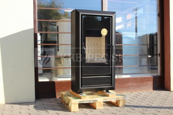 Defro Home IGNIS oceľové krbové kachle s veľkým vertikálnym presklením krb-pec