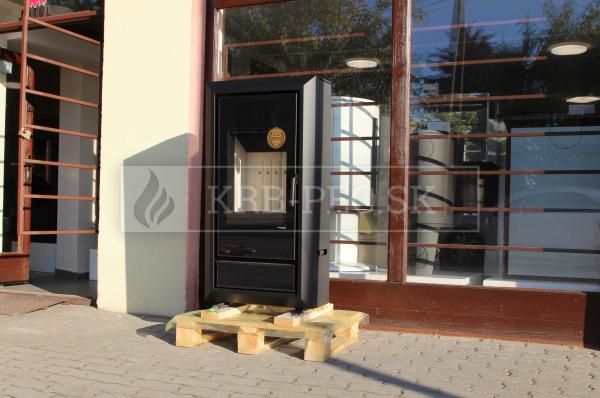 Defro Home IGNIS oceľové krbové kachle s veľkým vertikálnym presklením krb-pec
